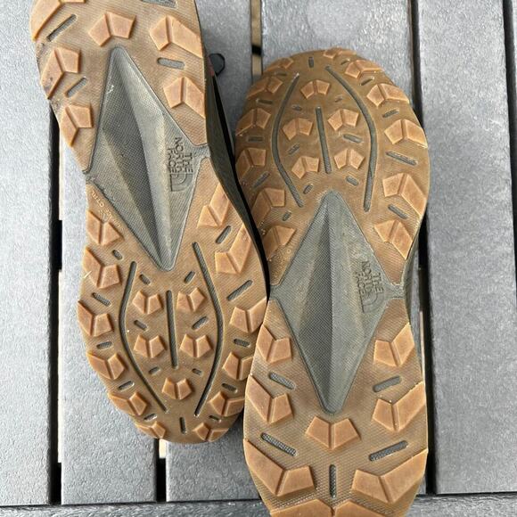 The North Face Oxeye tec hiking shoes. Men's size 10 - Picture 7 of 9